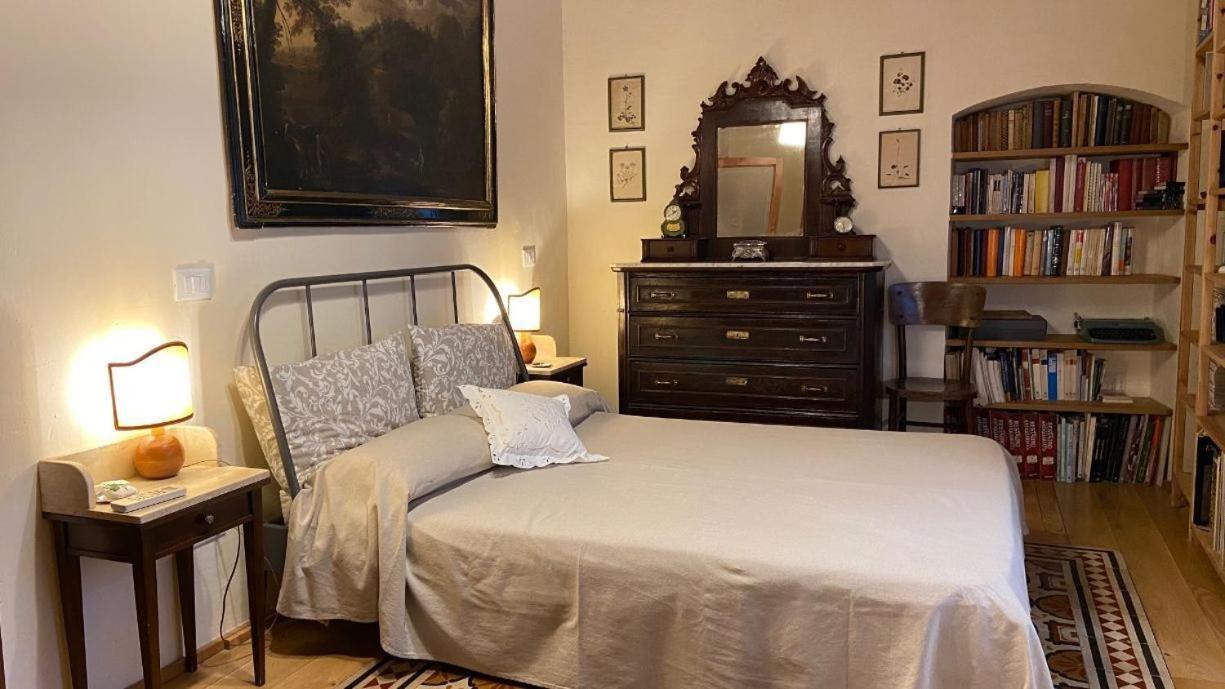 La Casa Di Alice Apartment ลาสเปเซีย ภายนอก รูปภาพ