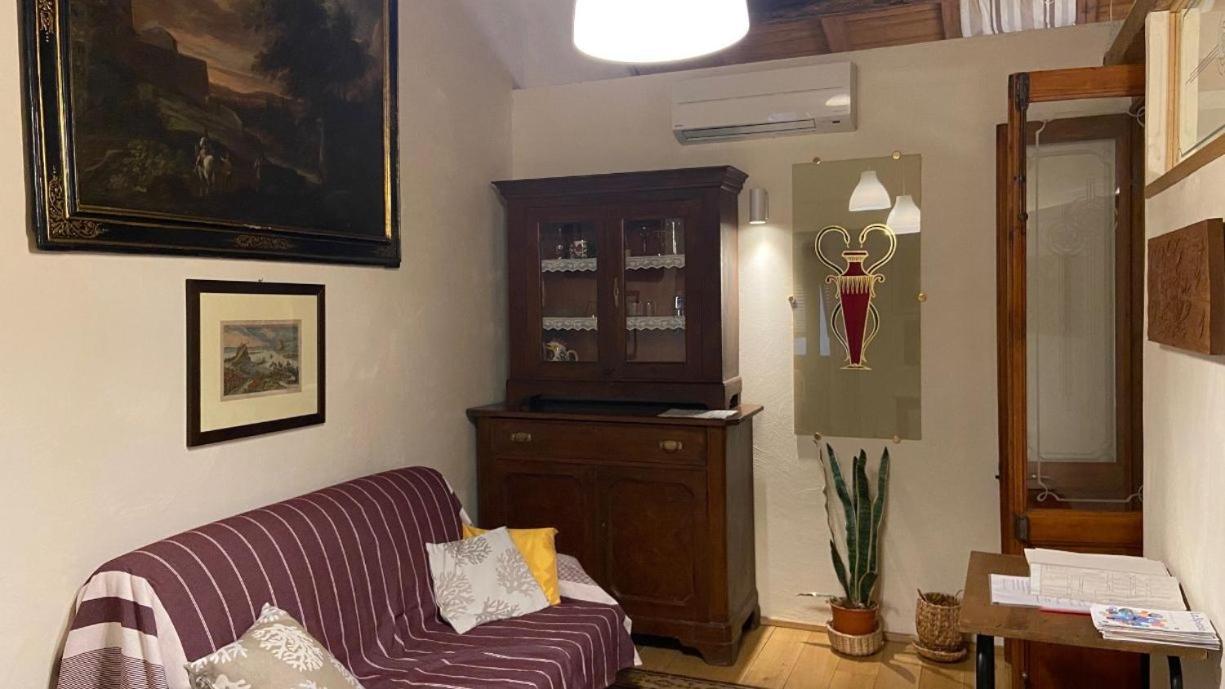 La Casa Di Alice Apartment ลาสเปเซีย ภายนอก รูปภาพ