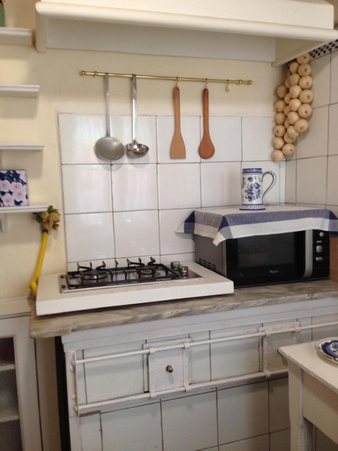 La Casa Di Alice Apartment ลาสเปเซีย ภายนอก รูปภาพ