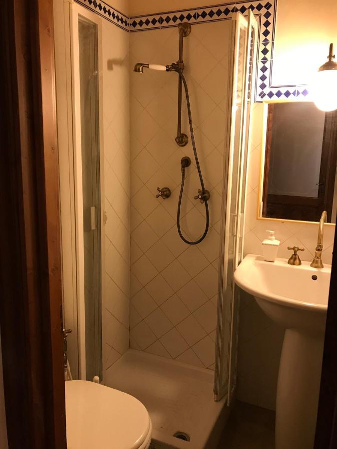 La Casa Di Alice Apartment ลาสเปเซีย ภายนอก รูปภาพ